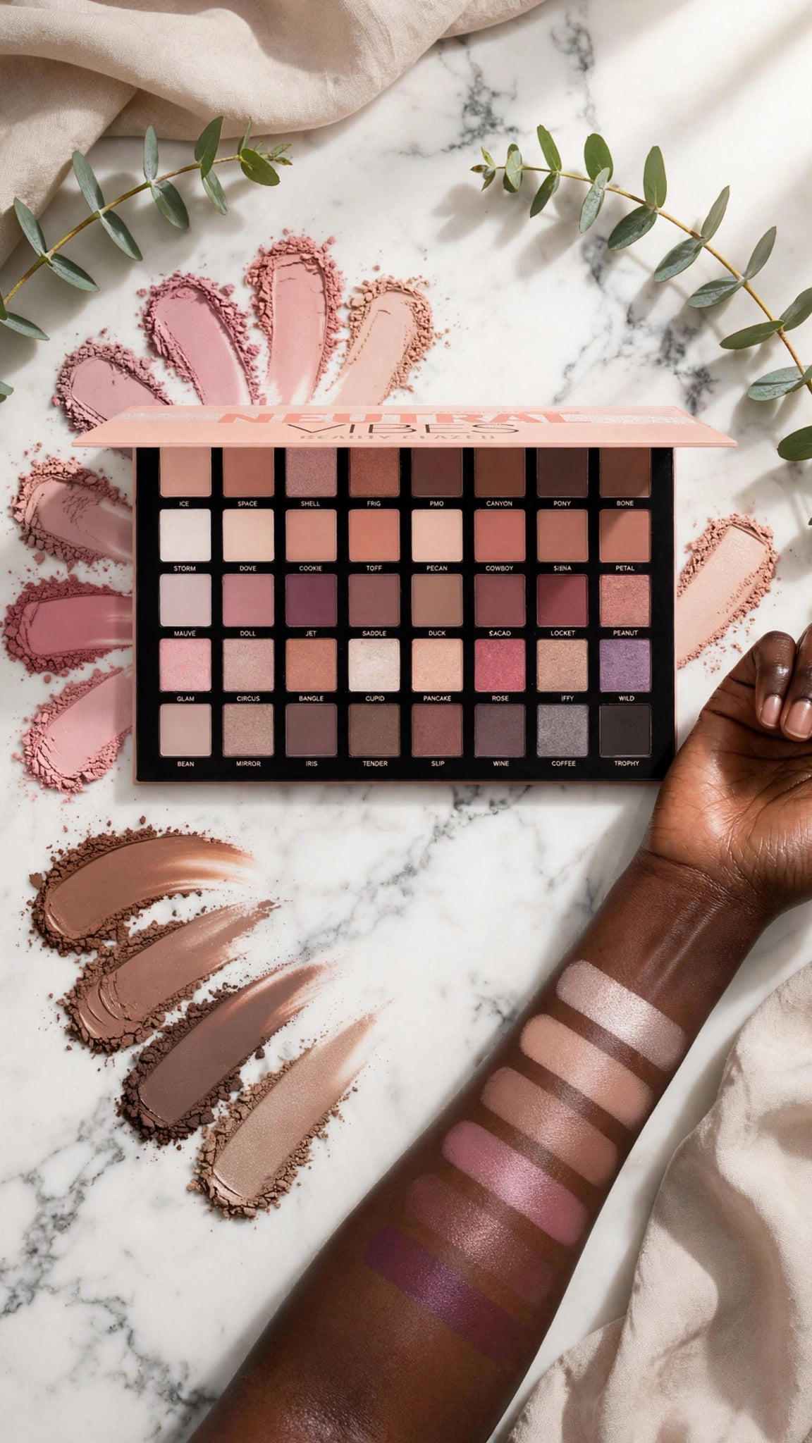 40-Colour Pearl Smoky Eyeshadow Palette – Matte & Shimmer, Super Pigmented
