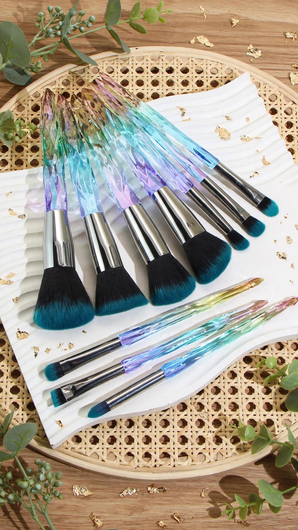10pcs Asymmetrical Rhinestone Crystal Handle Makeup Brush Set – Super Soft Nylon Hair