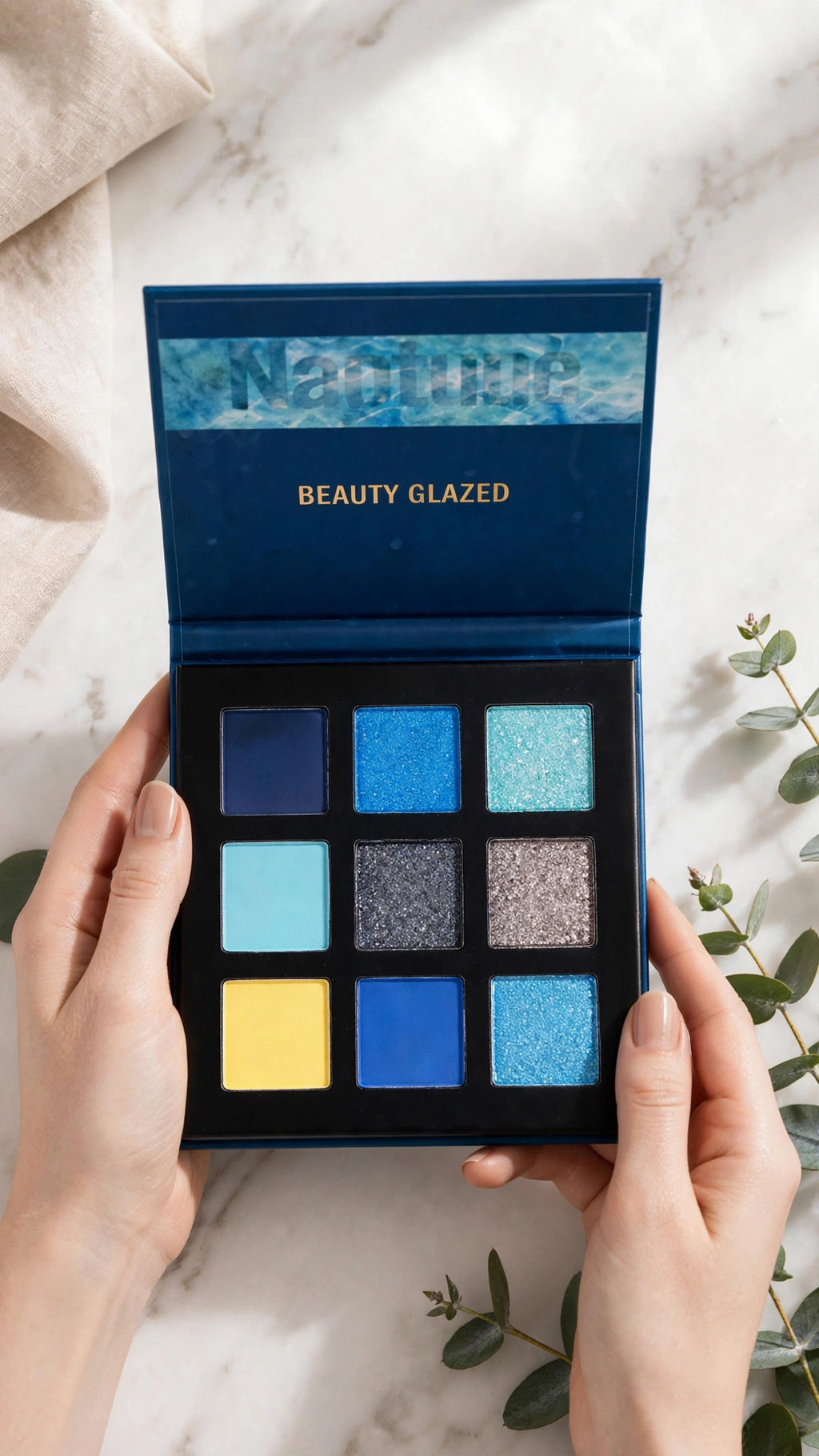 9-Colour Eyeshadow Palette – Matte, Shimmer, Glitter & Cream Textures
